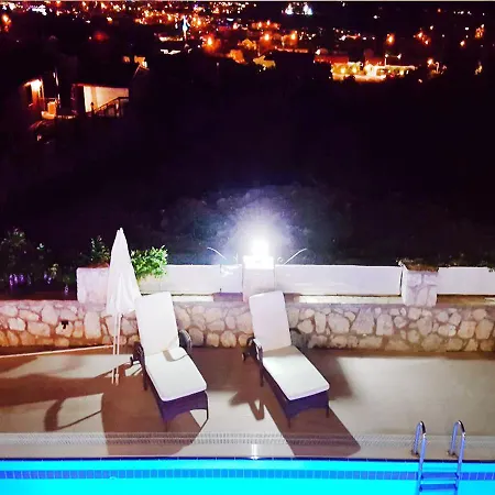 Arnna Villa *